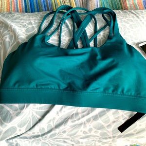 VS Sport Strappy Back Sports Bra